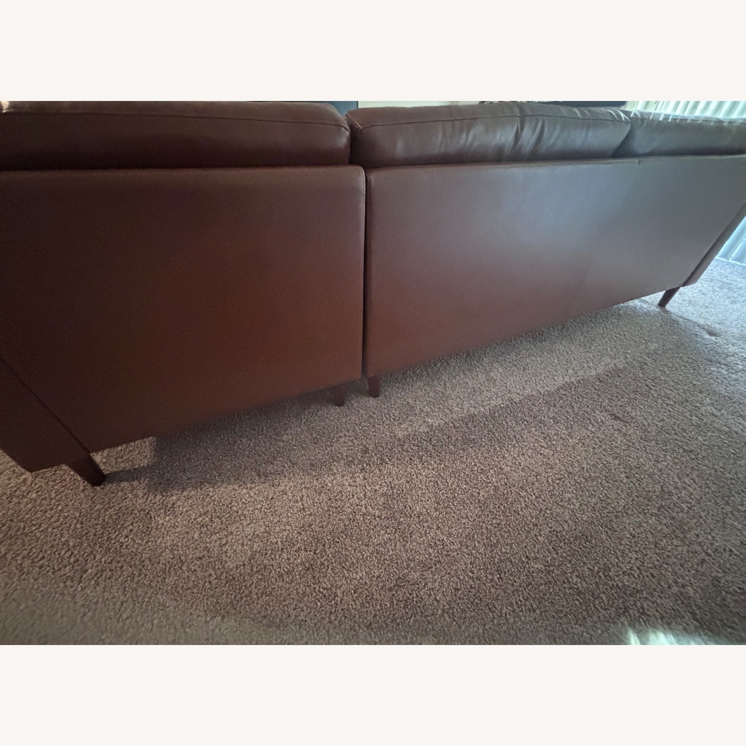 Right Hand Facing Sofa & Chaise - image-4