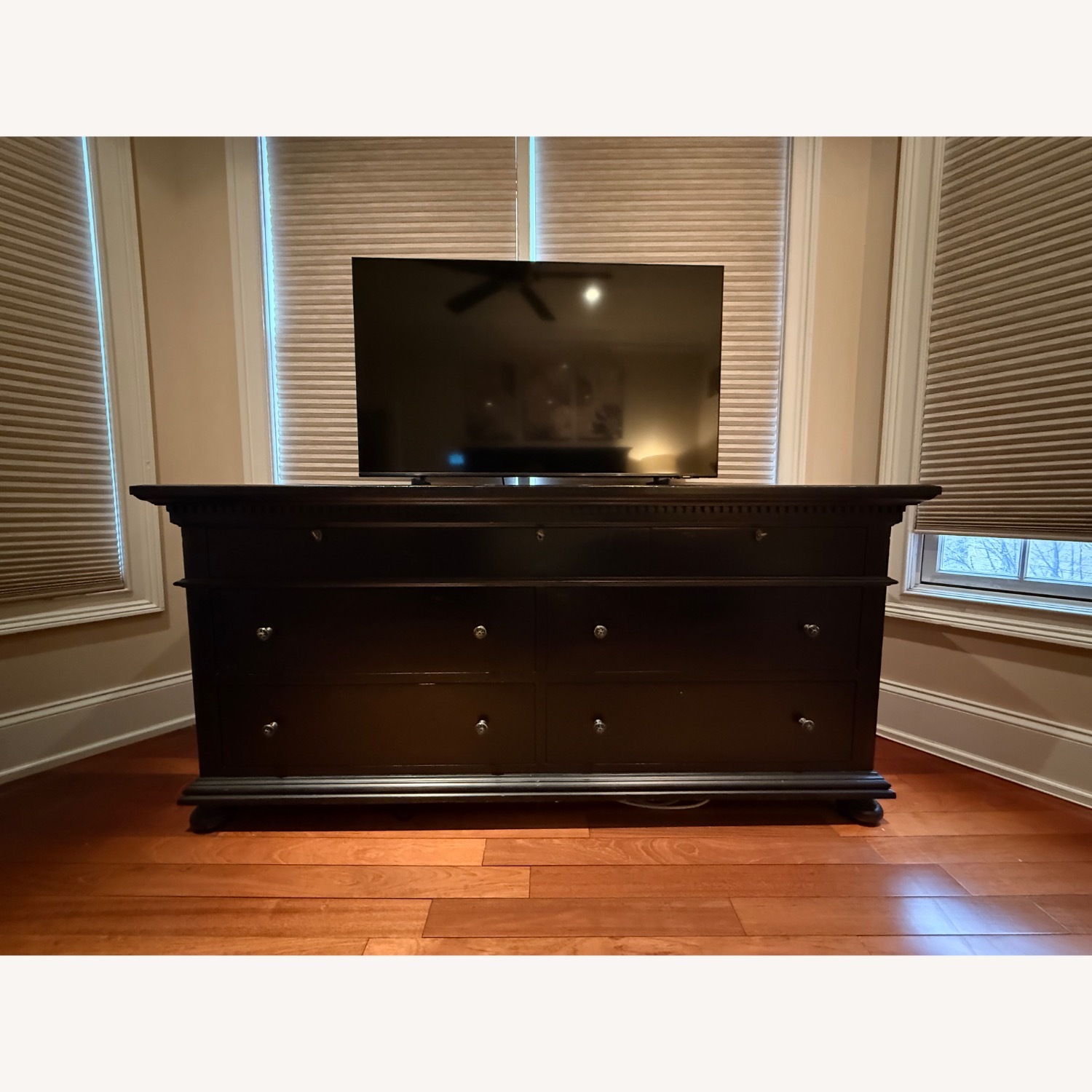 Restoration Hardware St. James 7-Drawer Dresser Black - image-1