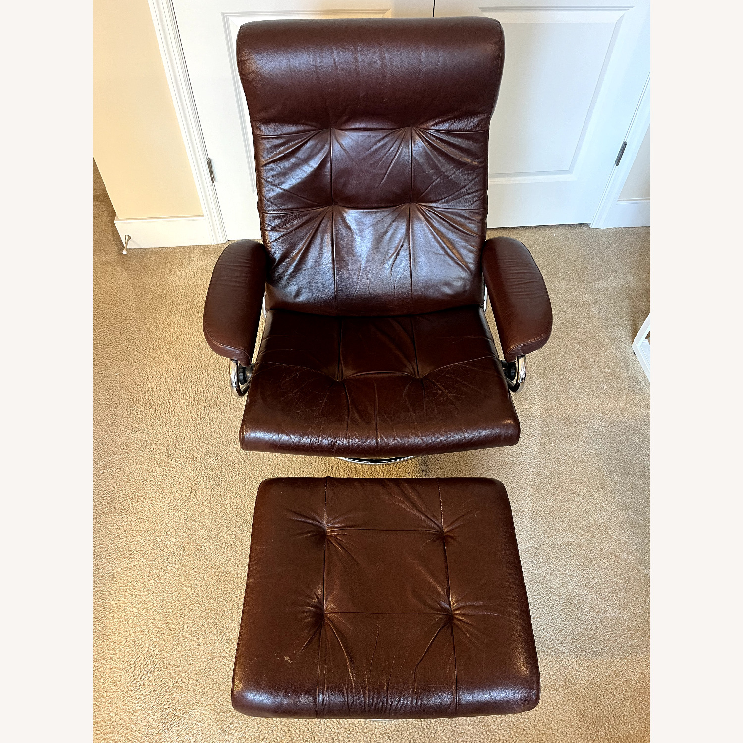 Ekornes Recliner and Ottoman - image-7