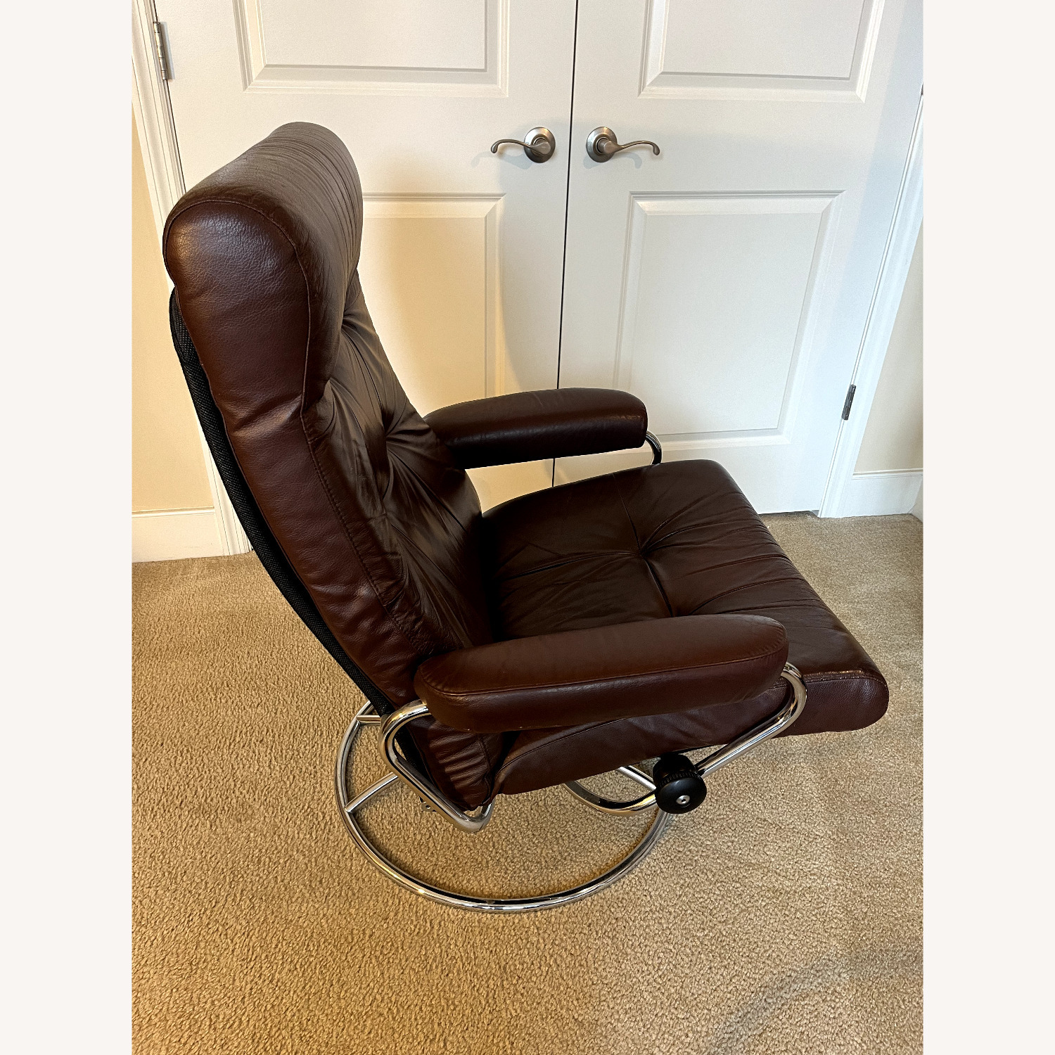 Ekornes Recliner and Ottoman - image-3