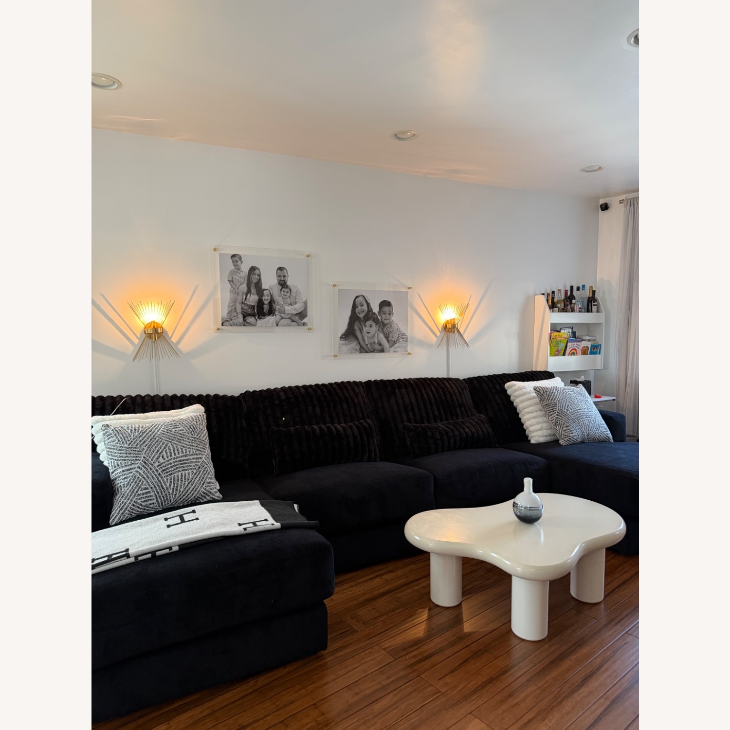 Bob's Discount Furniture Black 3+ Seater Sofa - image-1