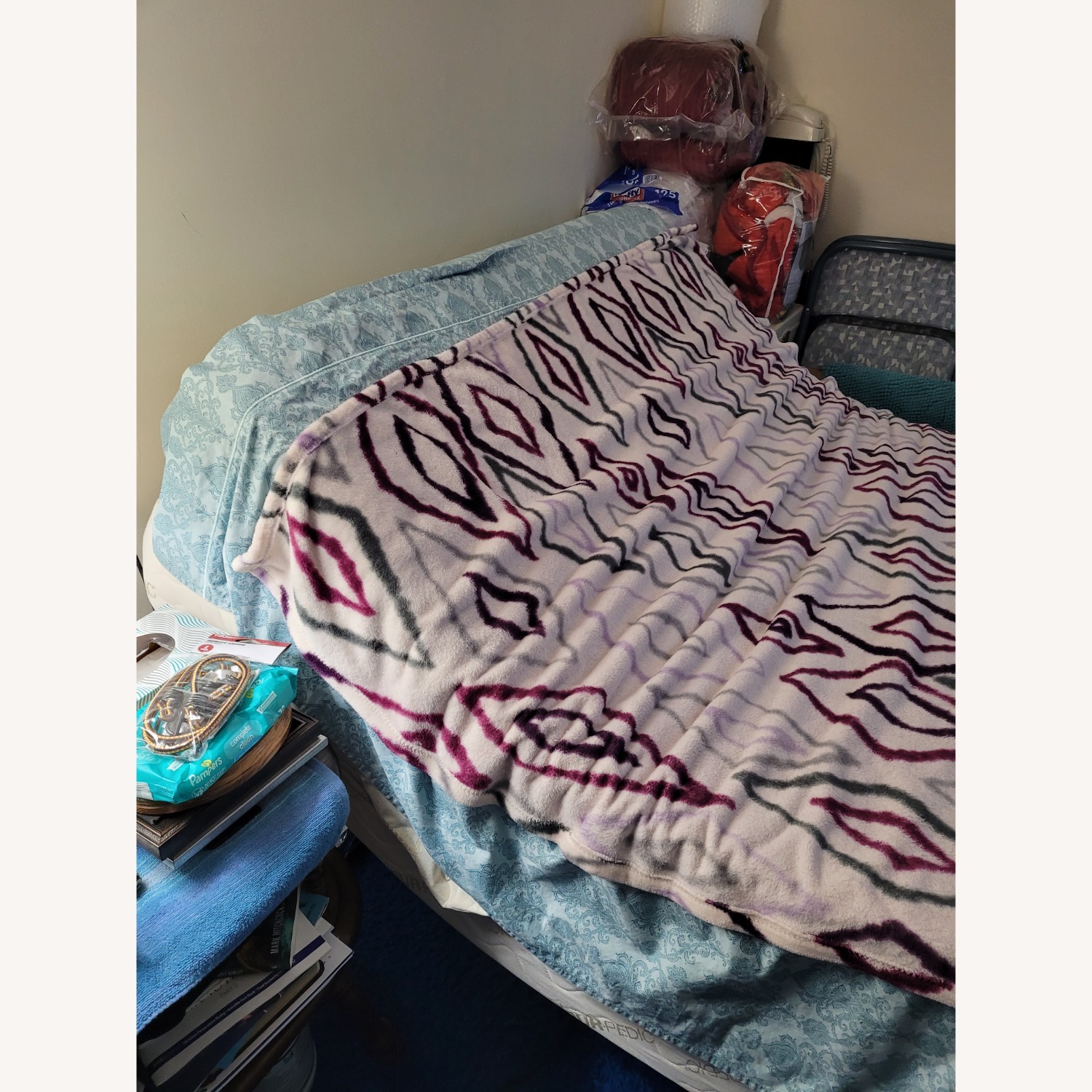 Tempur-Pedic Full Size Bed - image-2