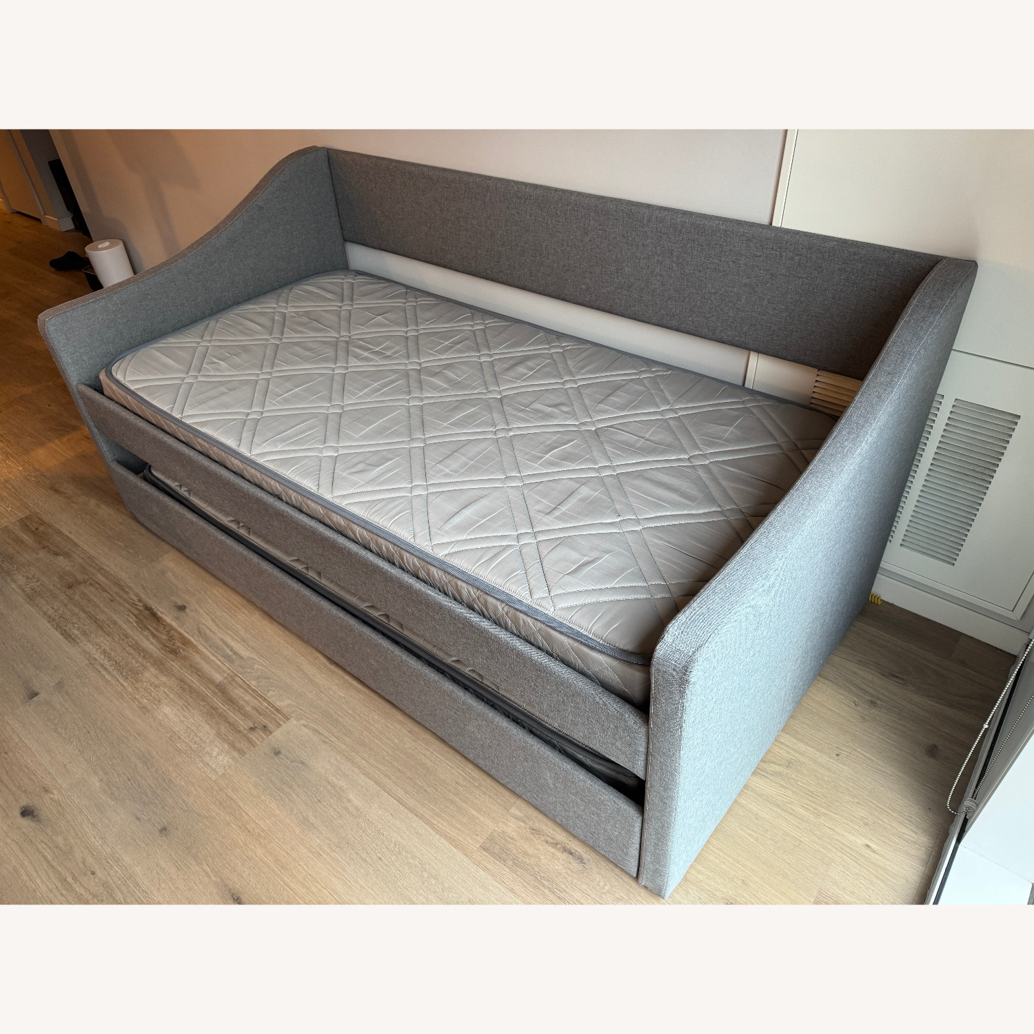 Wayfair Lark Manor Twin Daybed & Pull-Out Trundle - image-5