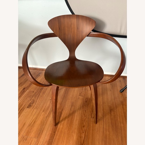 Used Design Within Reach Eames Plywood Dining Chair for sale on AptDeco