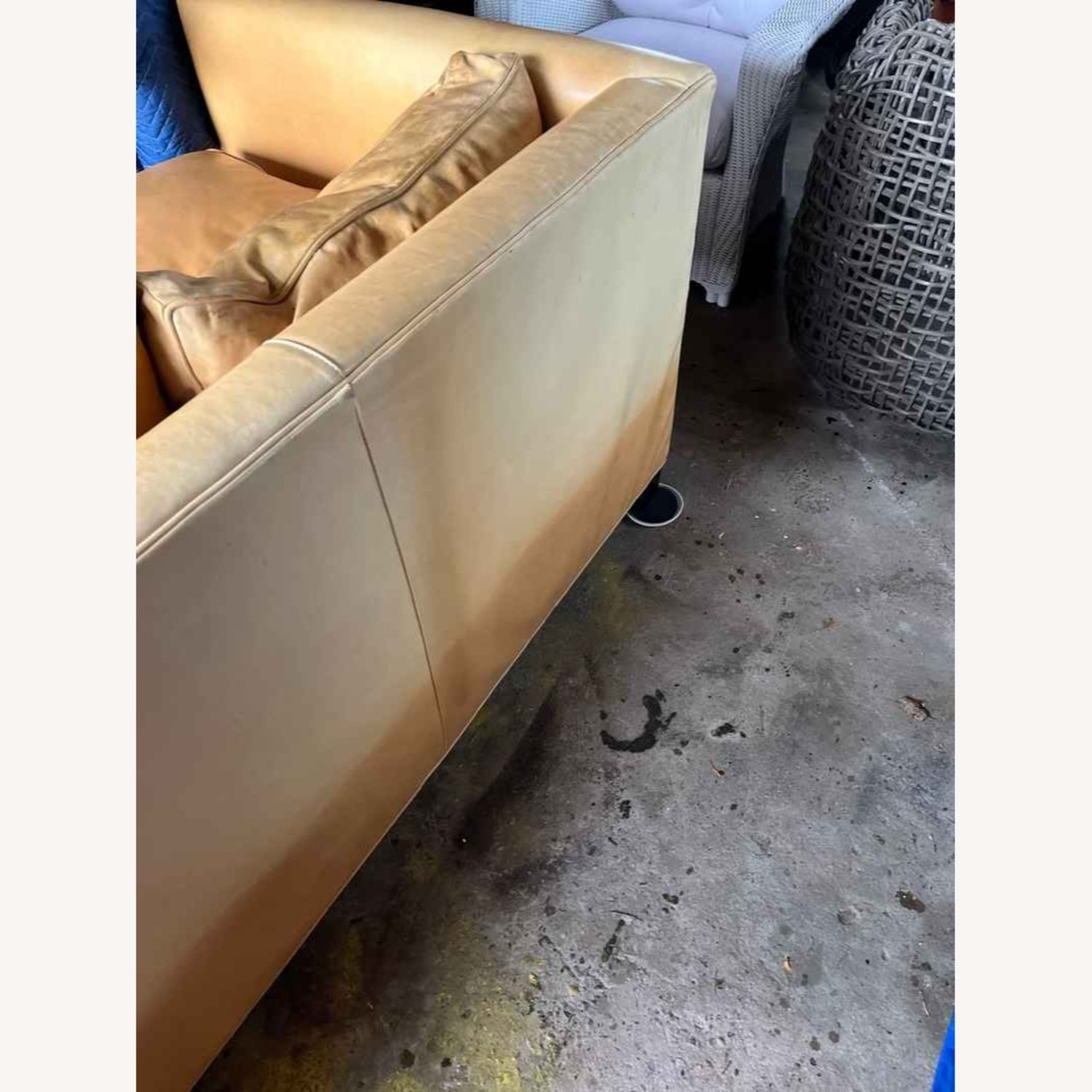 Light Brown Leather 3+ Seater Sofa - image-11