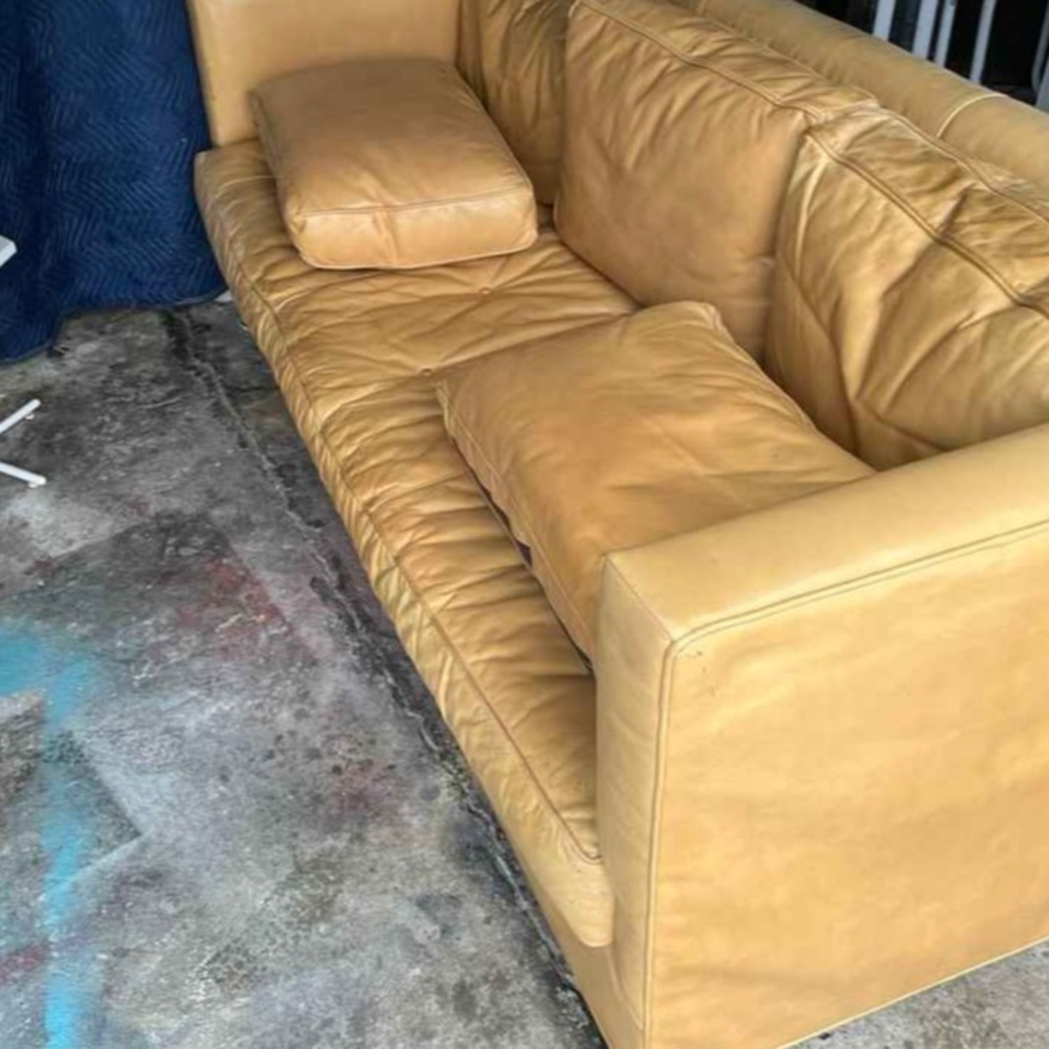 Light Brown Leather 3+ Seater Sofa - image-9