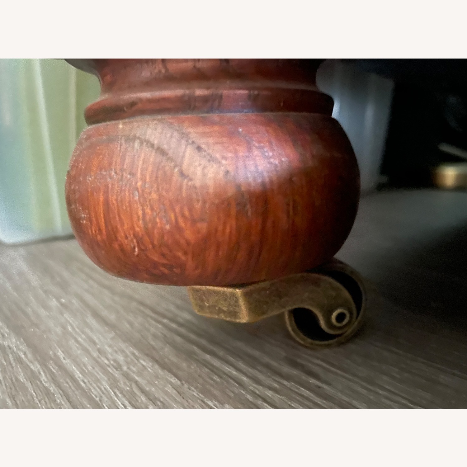 Restoration Hardware Chesterfield 3+ Seater Sofa - image-3