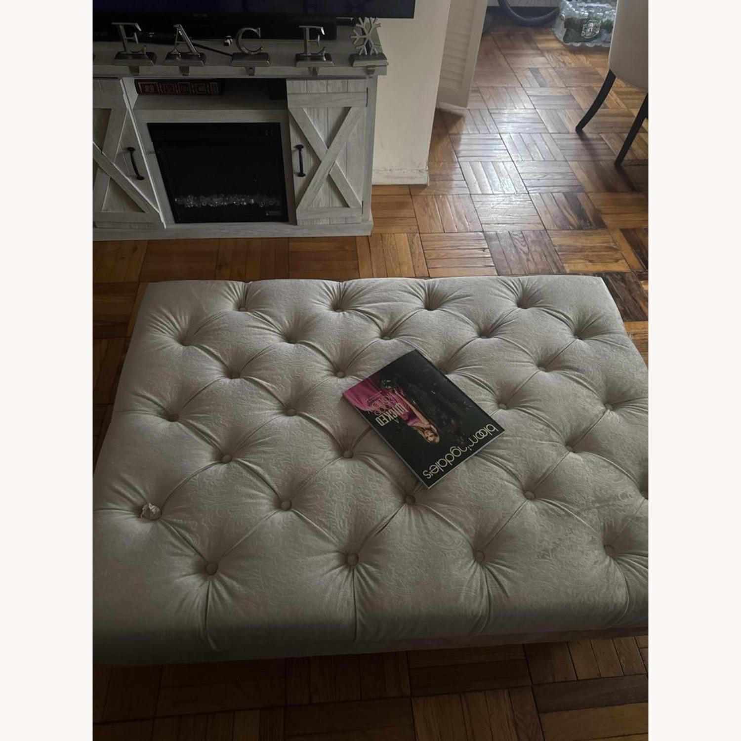 Raymour & Flanigan Dutchess Coctail Ottoman - image-4