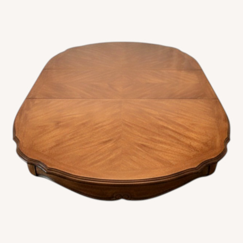 Used Modern Dining Table for sale on AptDeco