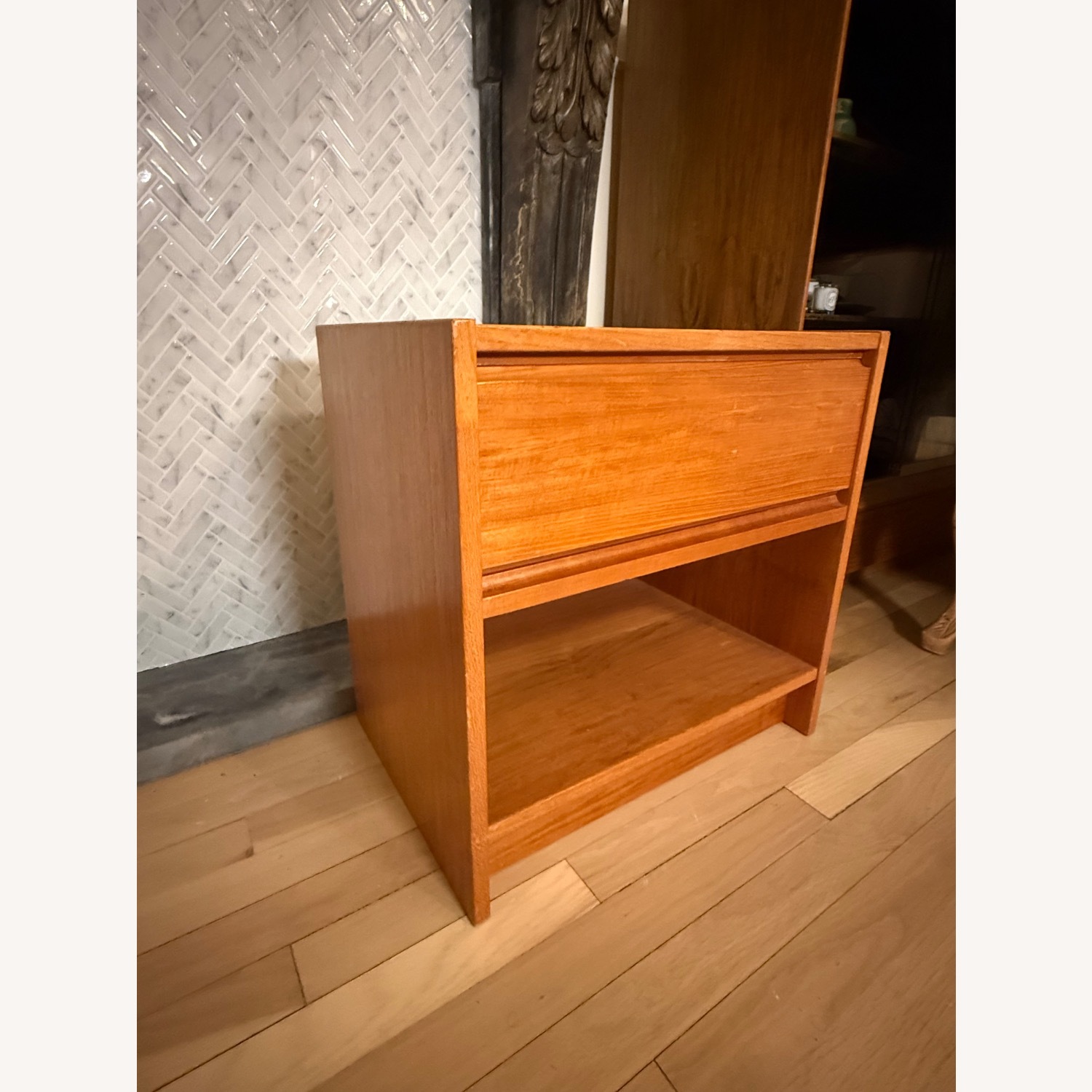 Mid-Century Teak Nightstand with Dovetail Drawer - image-3