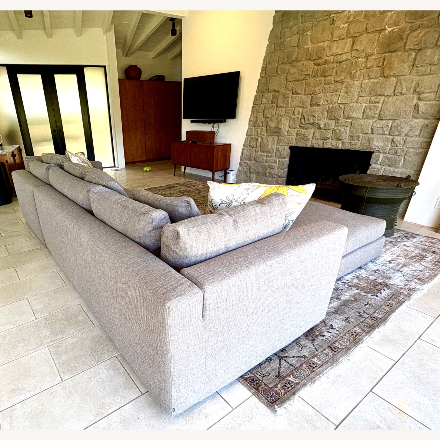 Cassina Miloe Modular Sofa by Piero Lissoni - image-2