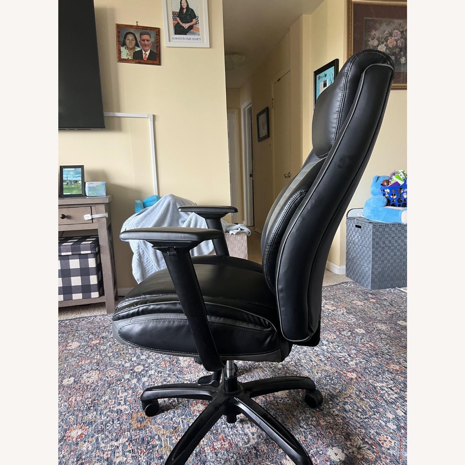Black Leather Office Chair - image-5