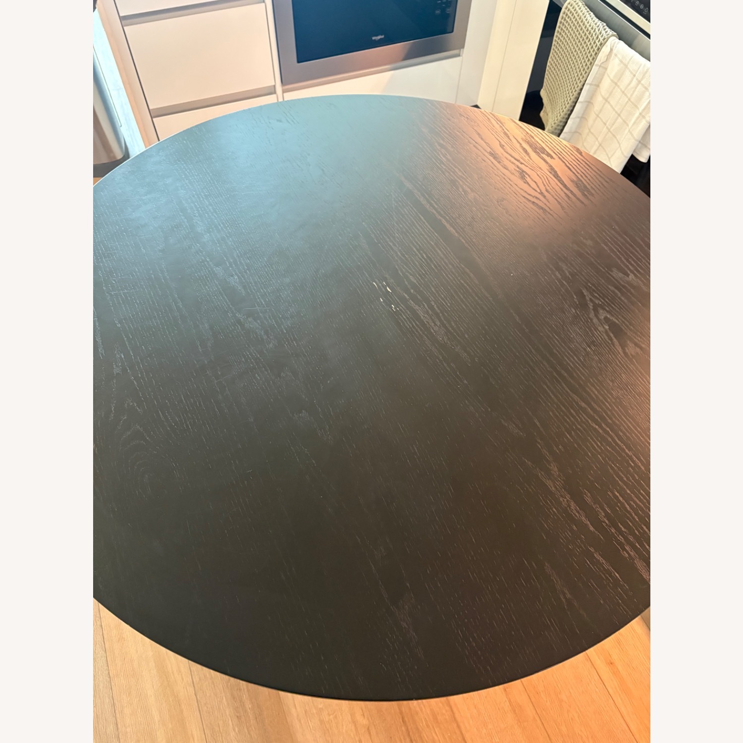 Adelyn 52" Solid Oak Round Pedestal Dining Table - image-4