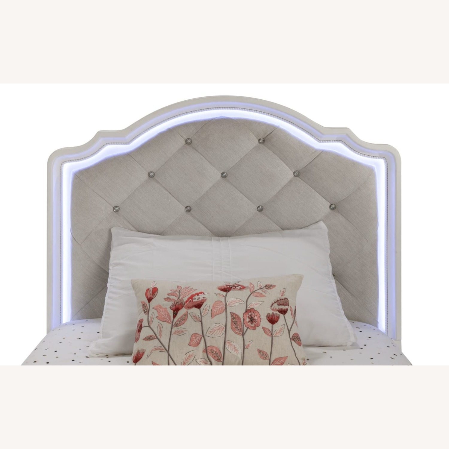 Bob's Madelyn Full White Upholstered Panel Bed - image-5