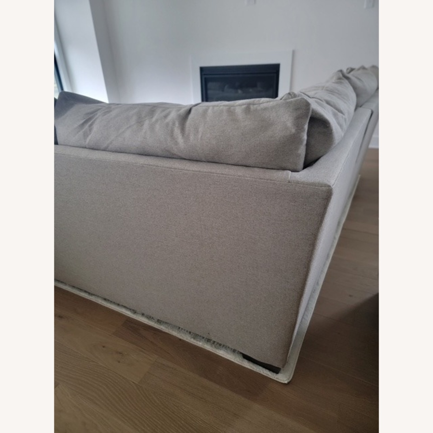 Pilsen 2-Piece Modular Sectional Sofa - image-1