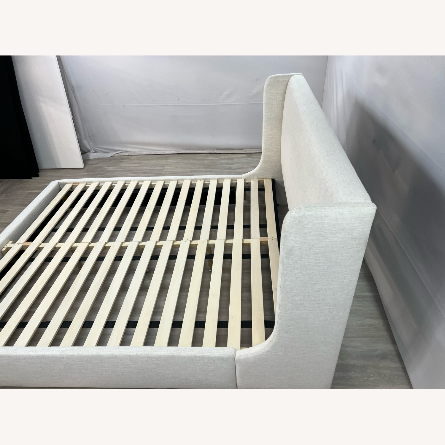 Castlery Dalton California King Bed - image-6