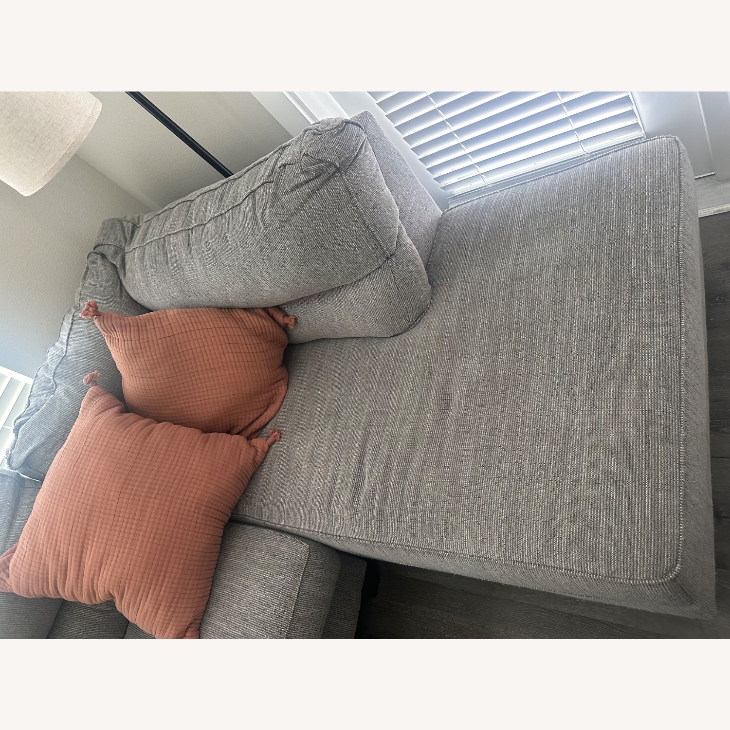 Rooms To Go Cindy Crawford Sectional - image-3