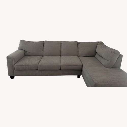 Used Rooms To Go Cindy Crawford Sectional  for sale on AptDeco