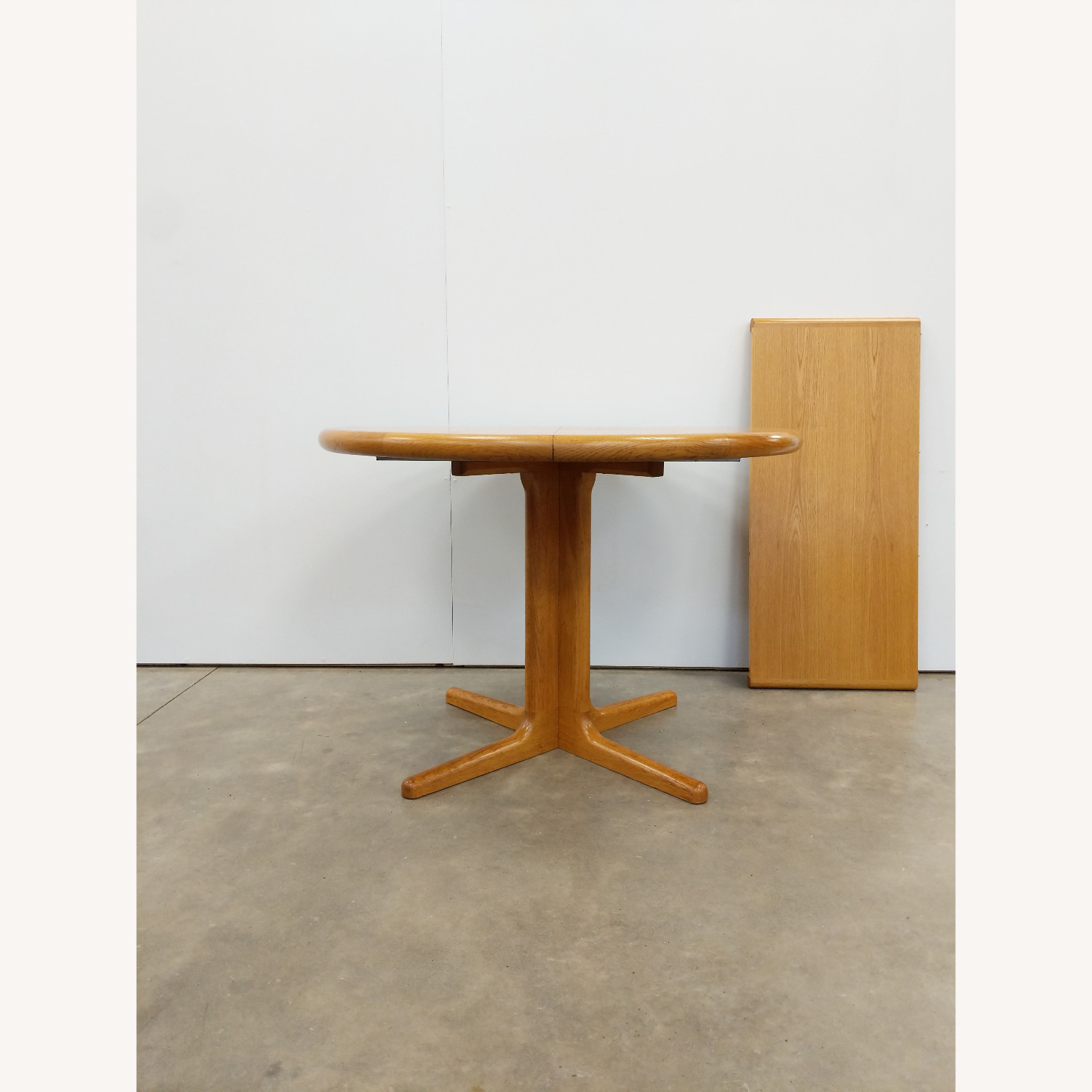 Vintage Mid Century Oak Extendable Dining Table - image-3