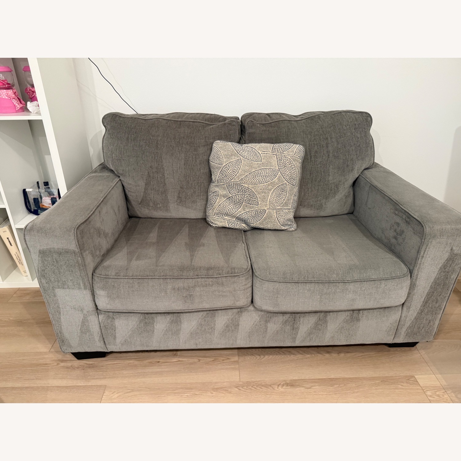 Altari Loveseat  - image-1