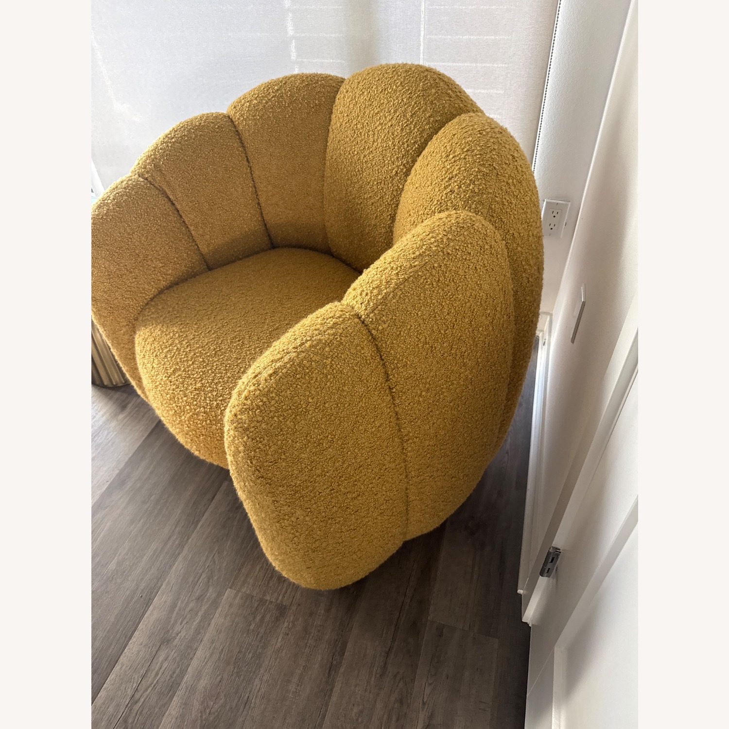 Gold Velvet Accent Chair - image-3