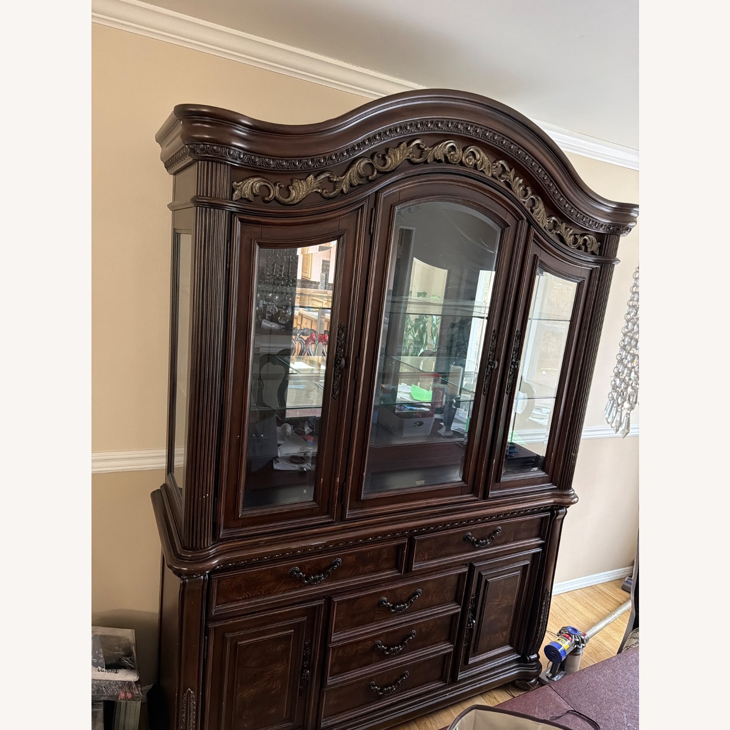 China Closet - image-1