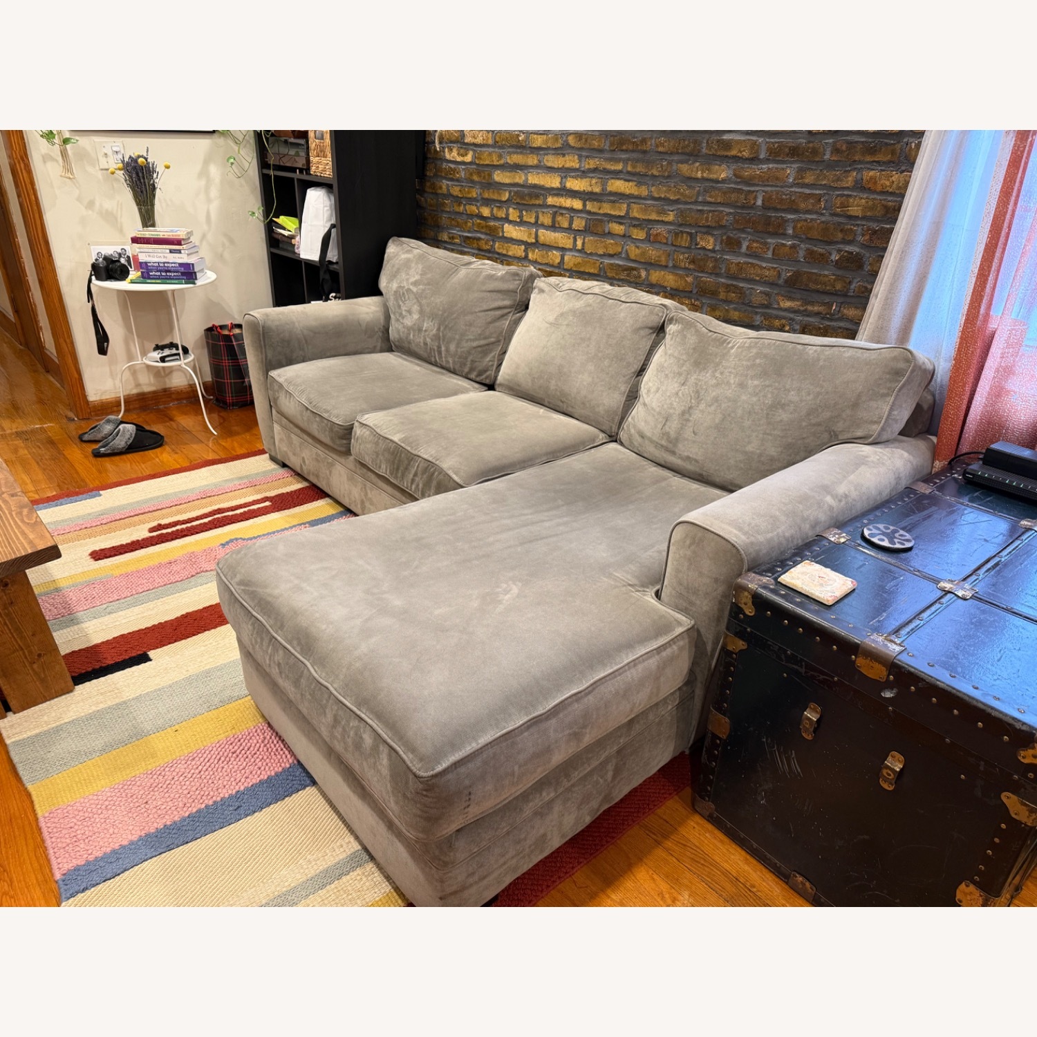 Raymour & Flanigan Light Gray 2 Piece Sectional - image-2