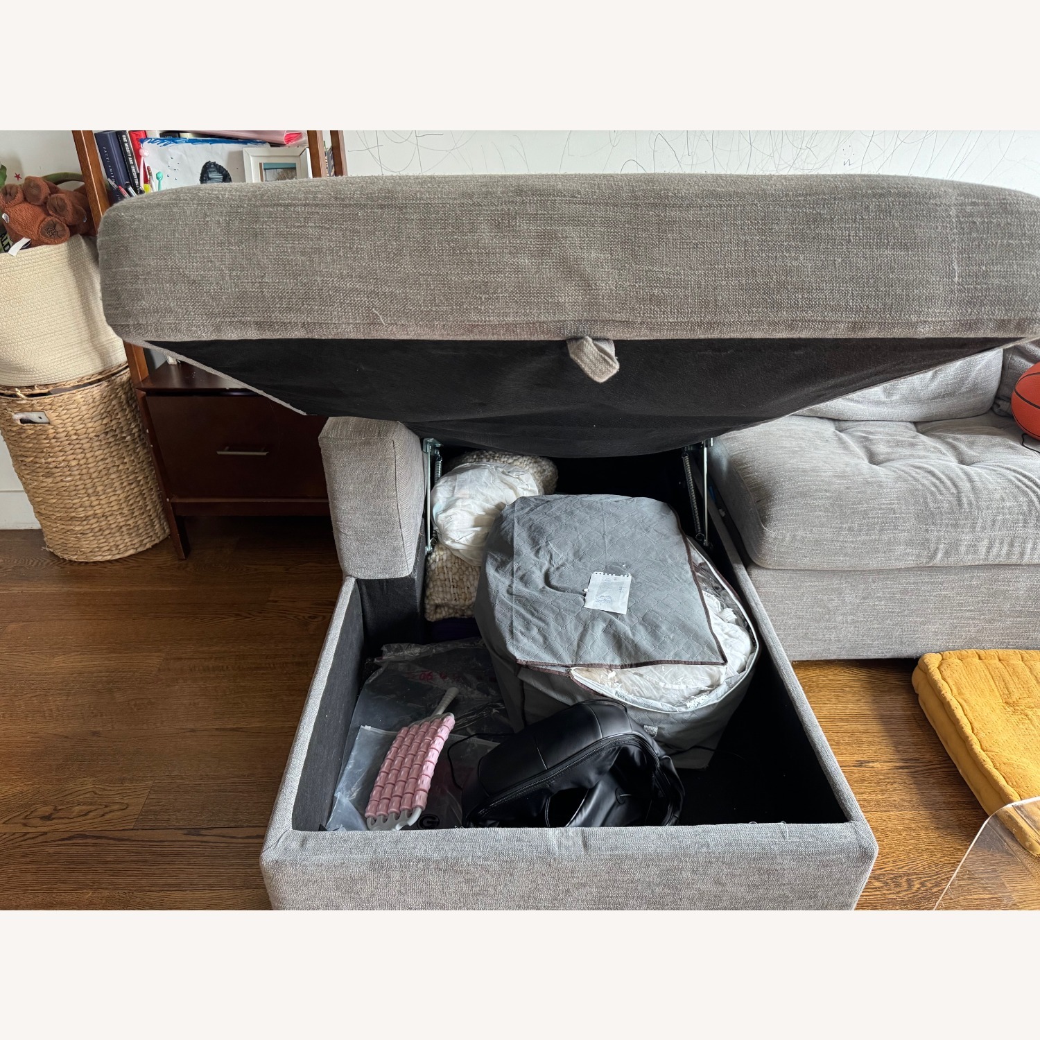 Article Soma Gray Left Sleeper Sectional w Storage & Sofa Bed - image-4