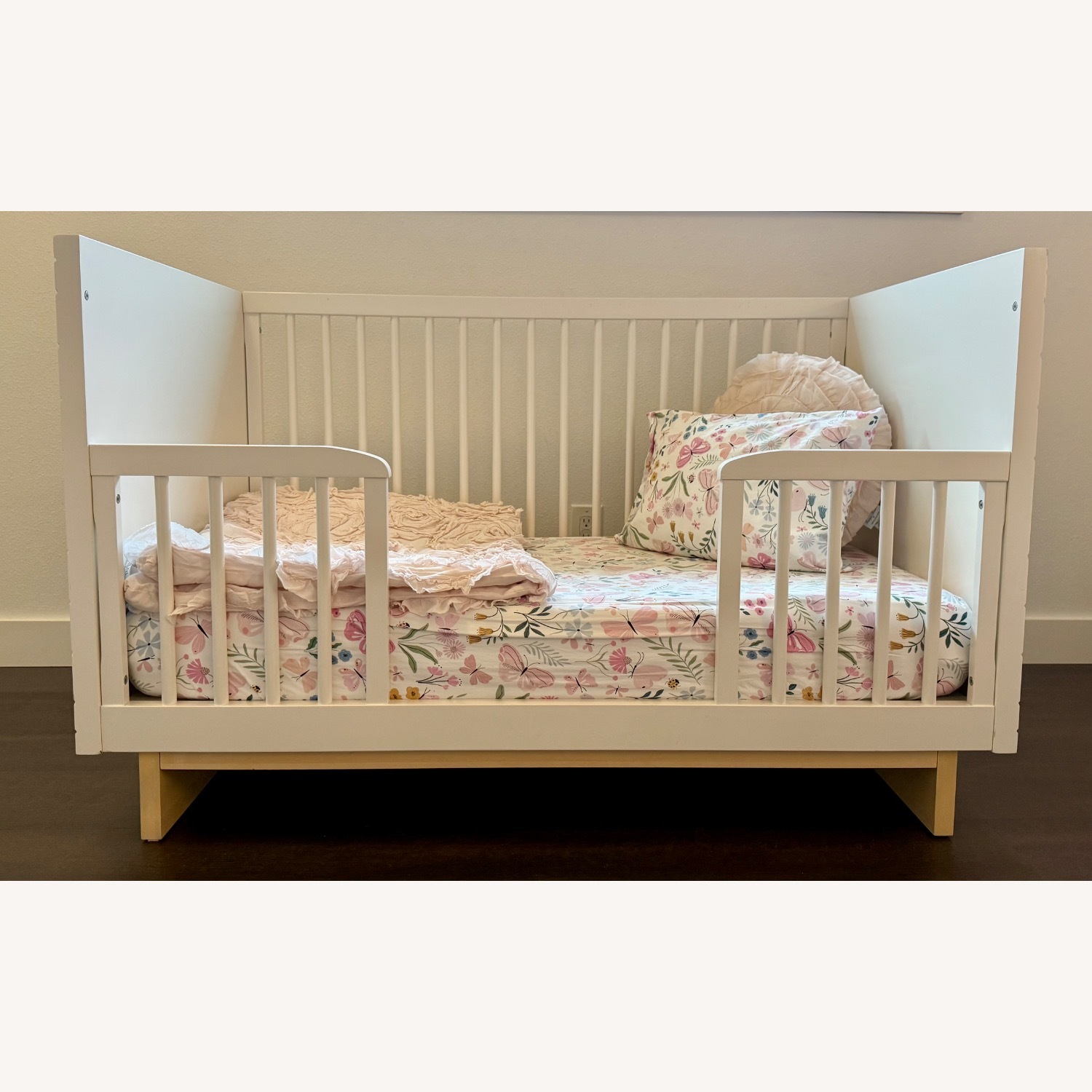 Pottery Barn Kids Cora Crib - image-1