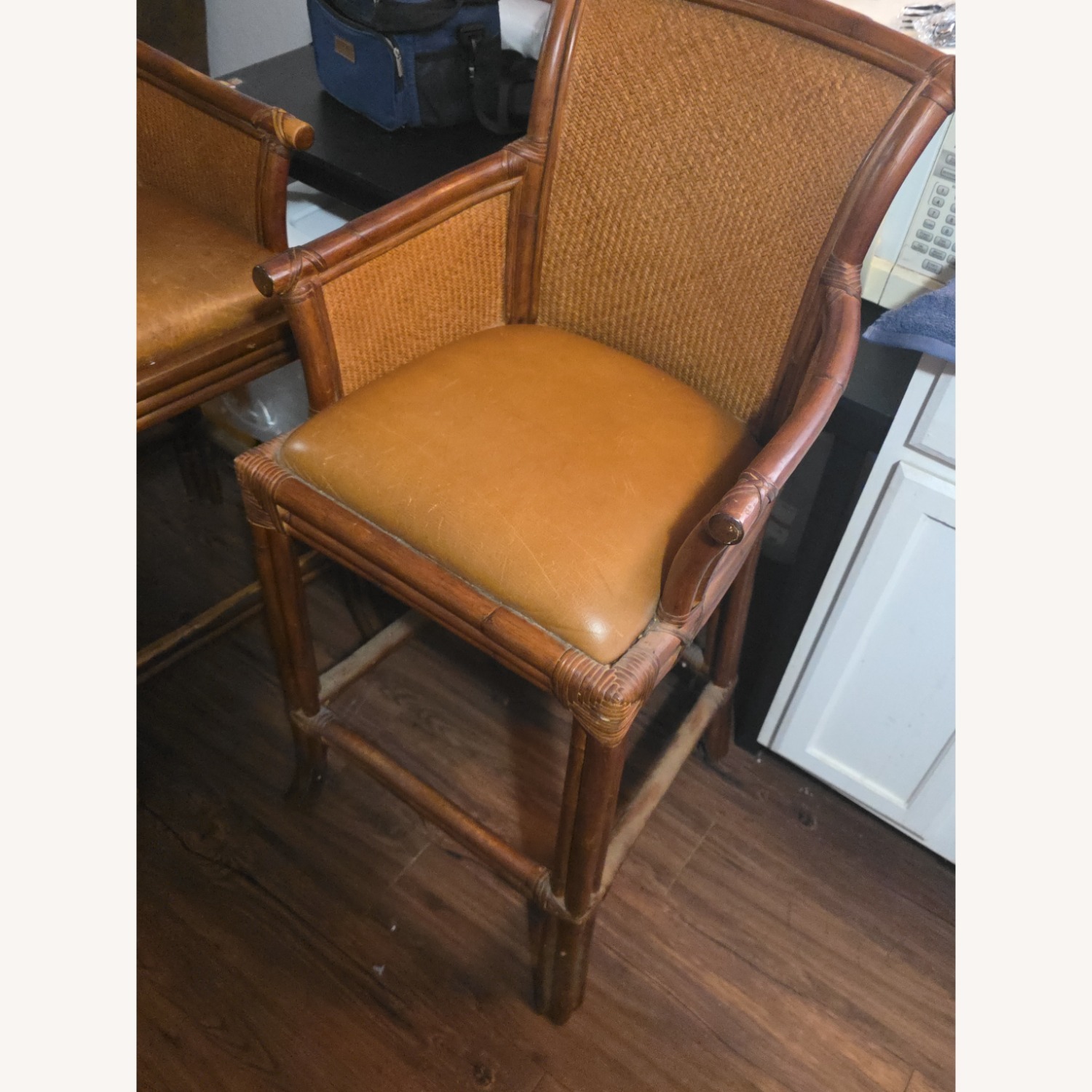 Bassett Light Brown Patio Furniture - image-4