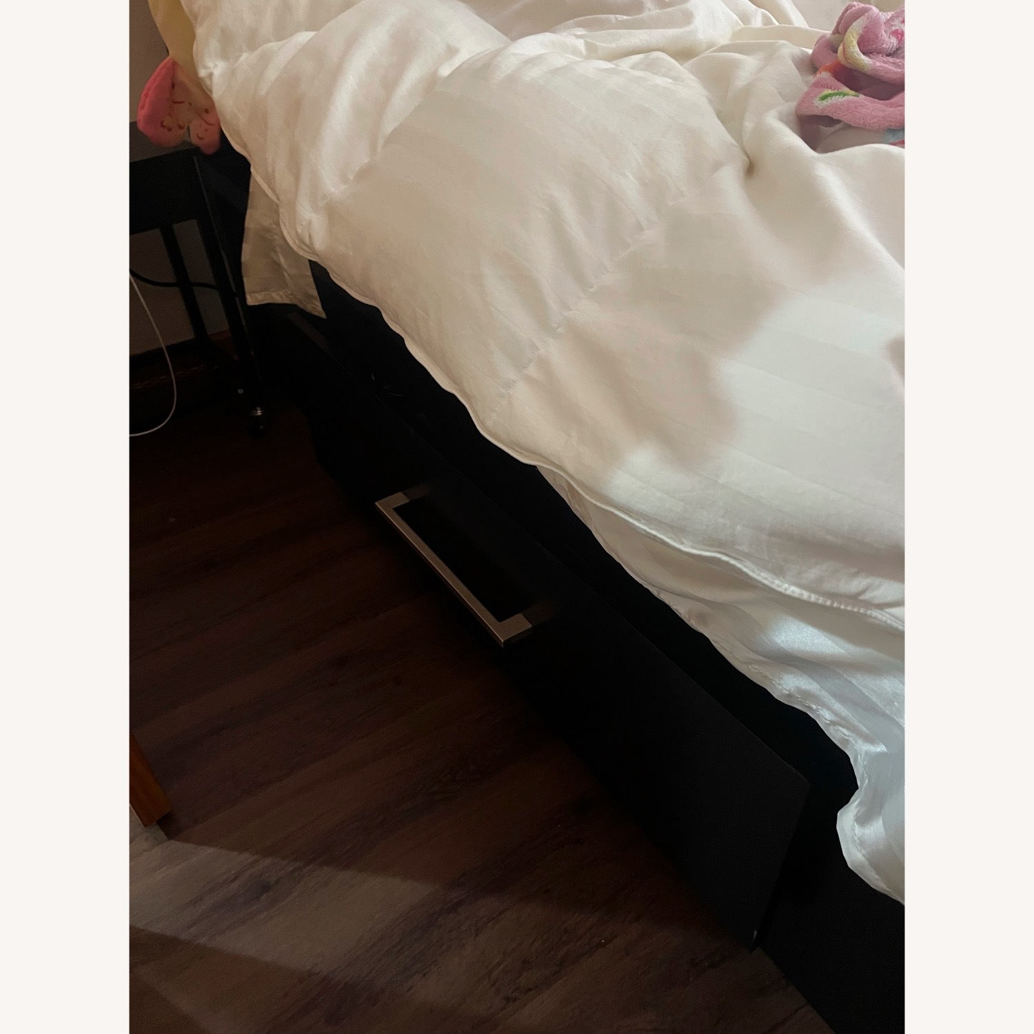 Cosmopolitan Queen Black Storage Platform Bed - image-3