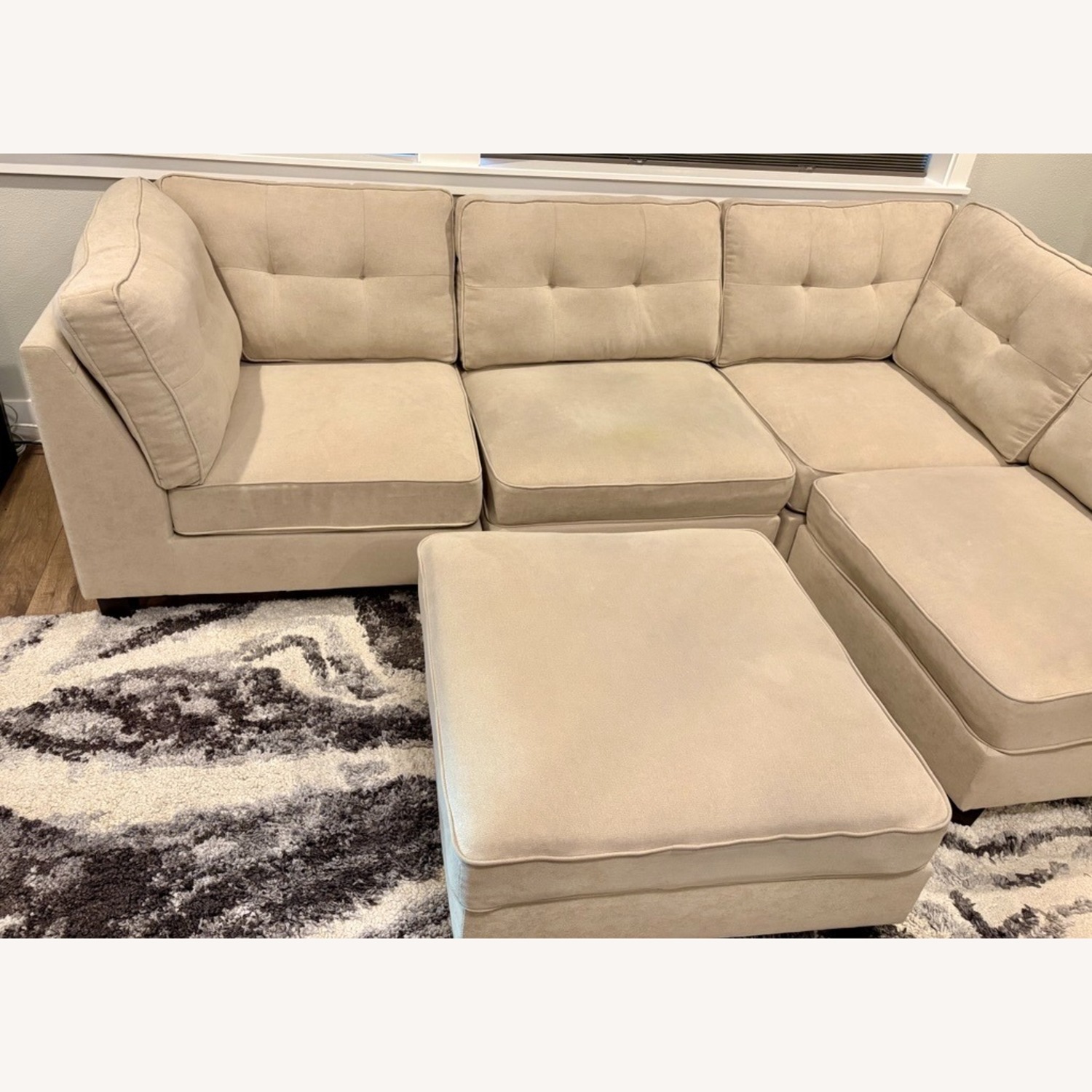 Ashley Furniture 5 Piece Sectional incl Ottoman - image-3