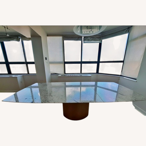 Used Draenert Atlas White Granite. Butterfly Extension for sale on AptDeco