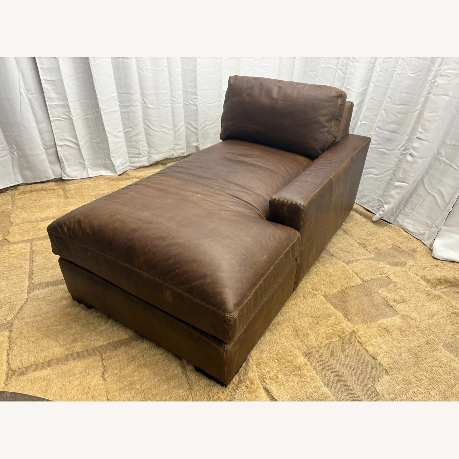 RH Maxwell Leather Right-Arm Chaise - image-19