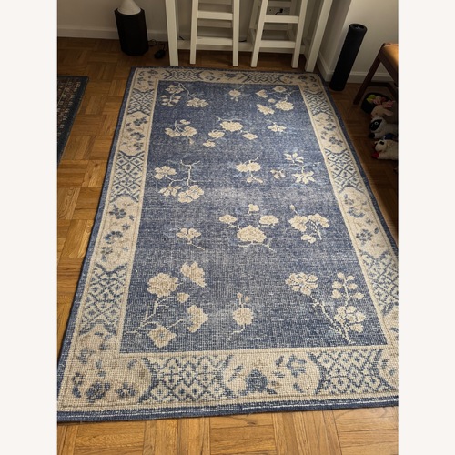 Used Pottery Barn Claire Hand Knotted Wool Rug (Indigo) 5' x 8' for sale on AptDeco