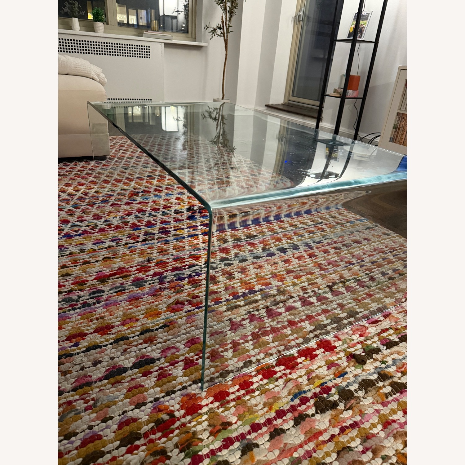 Pot Transparent Table Transparent Coffee Table - AptDeco