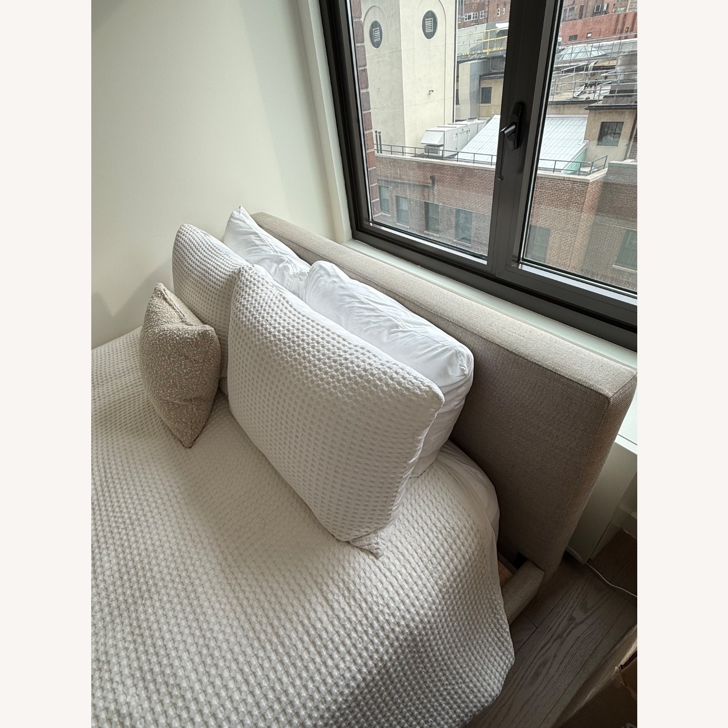 Article Tessu Light Gray Fabric Queen Bed - image-3