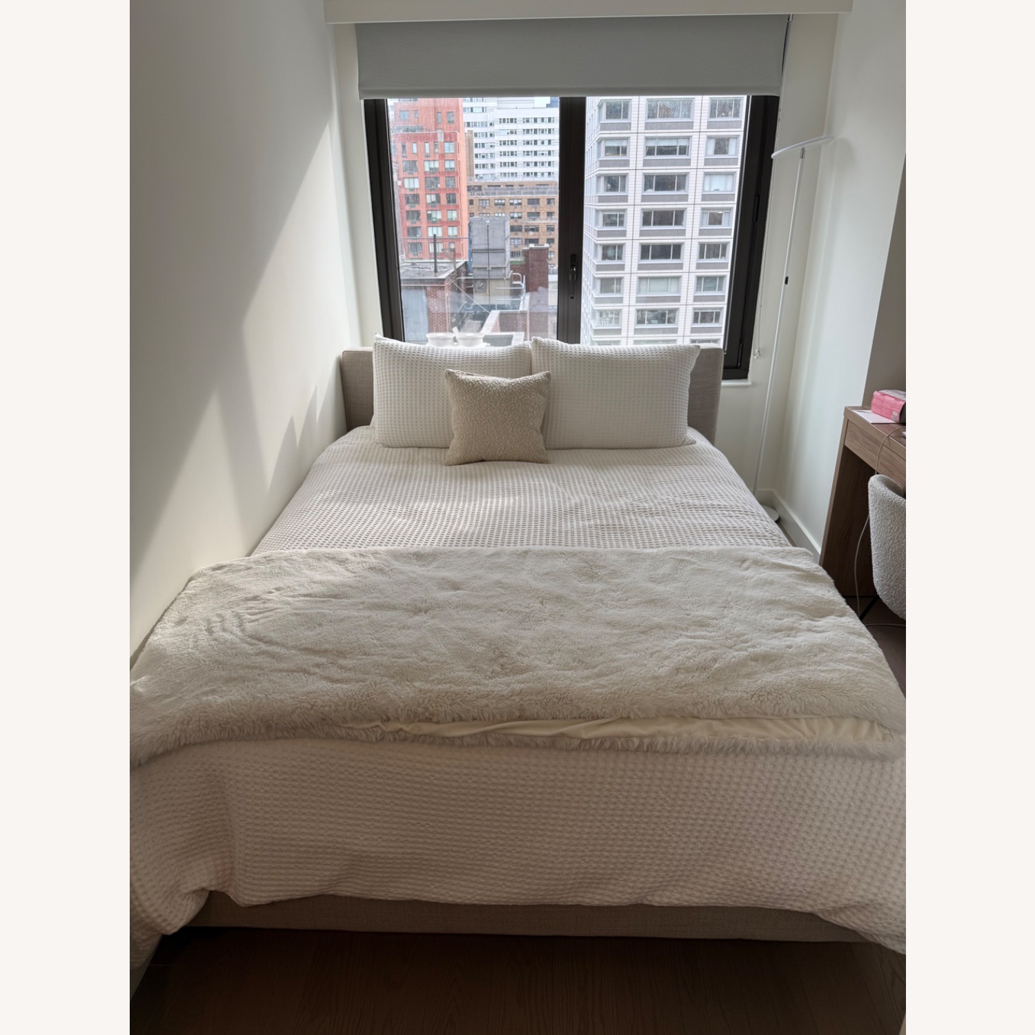 Article Tessu Light Gray Fabric Queen Bed - image-2