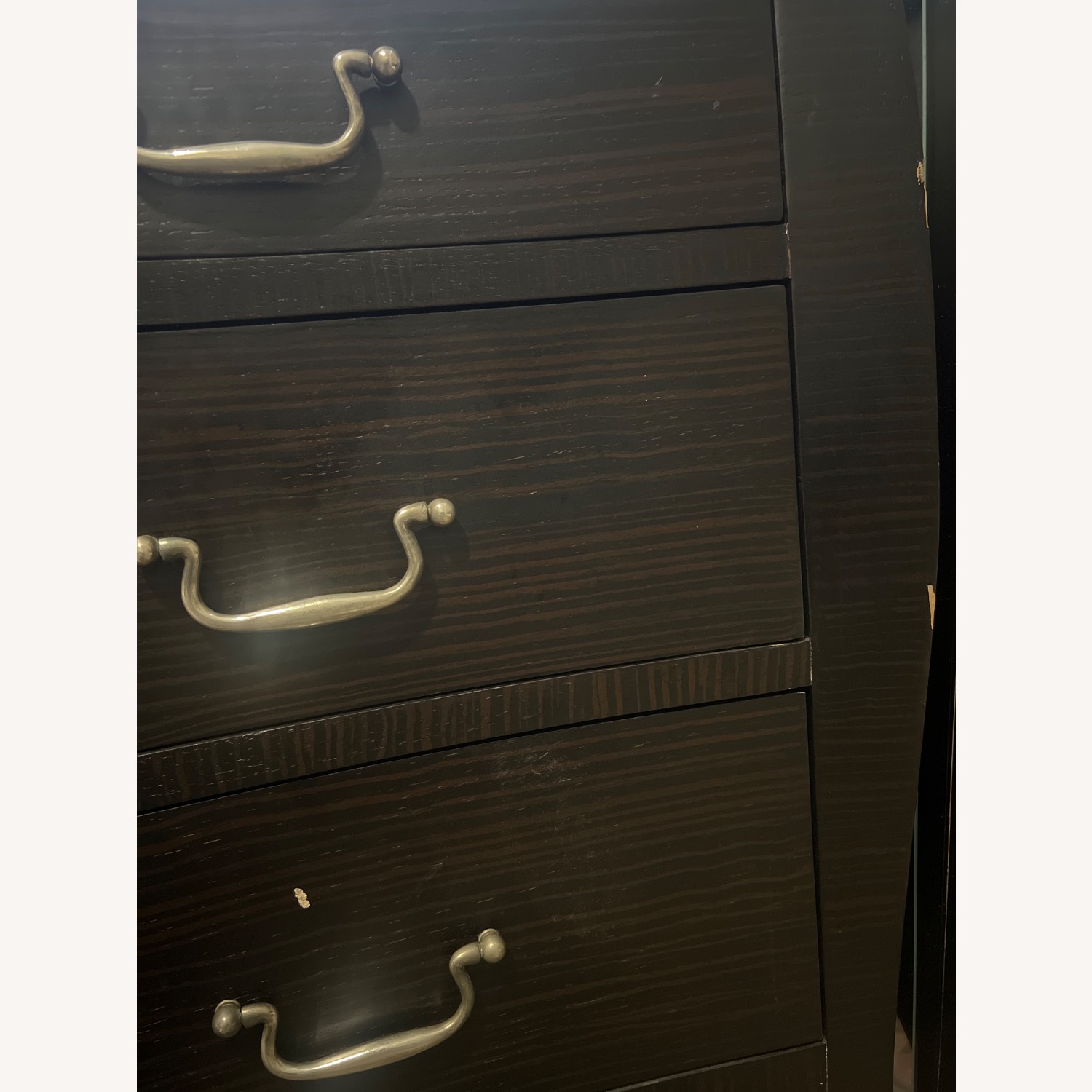 Antique-Style Wooden Dresser W 3 Drawers - image-9