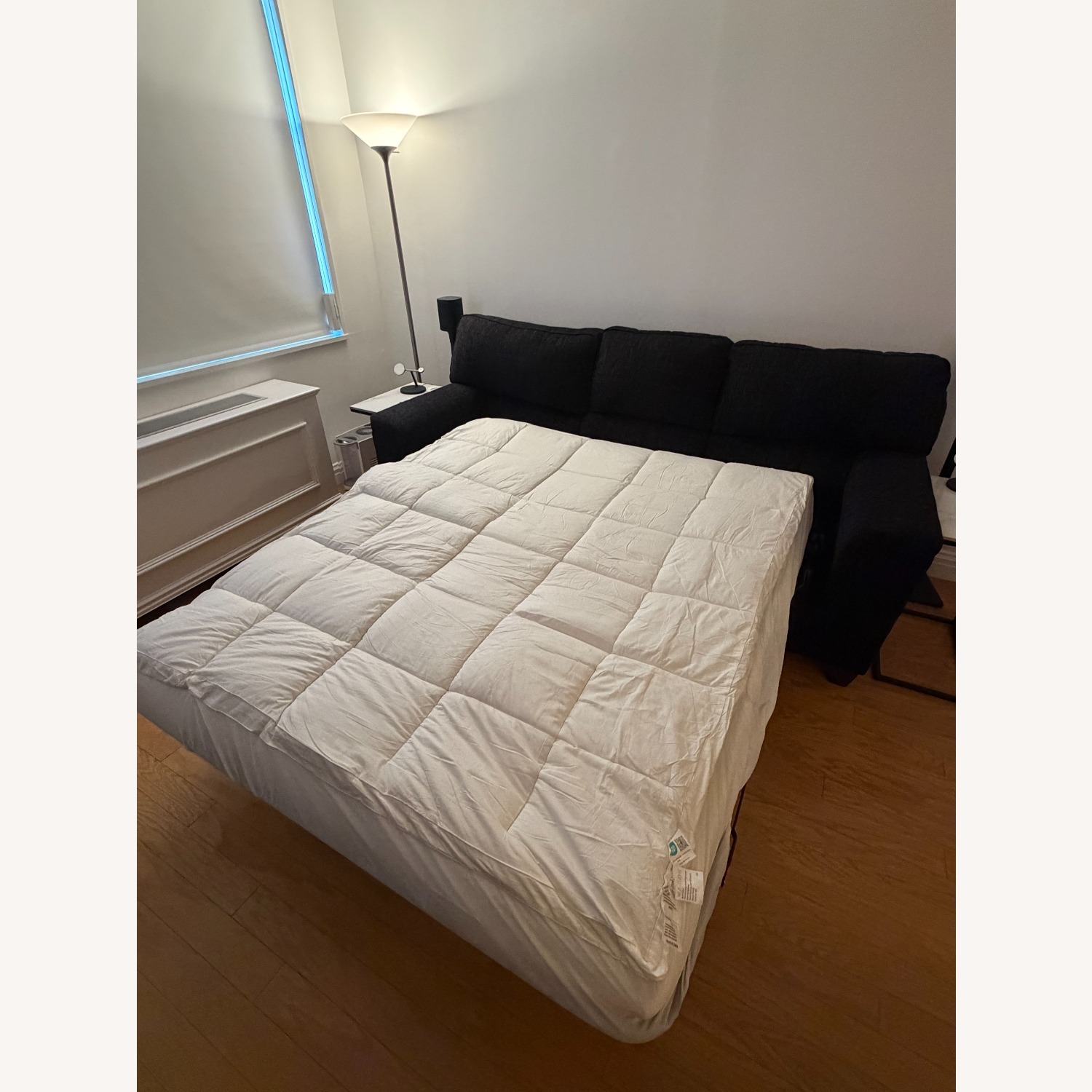 Bob's Discount Furniture Calvin Queen Sleeper Sofa - image-3