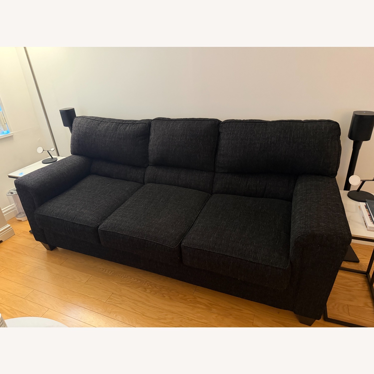 Bob's Discount Furniture Calvin Queen Sleeper Sofa - image-2