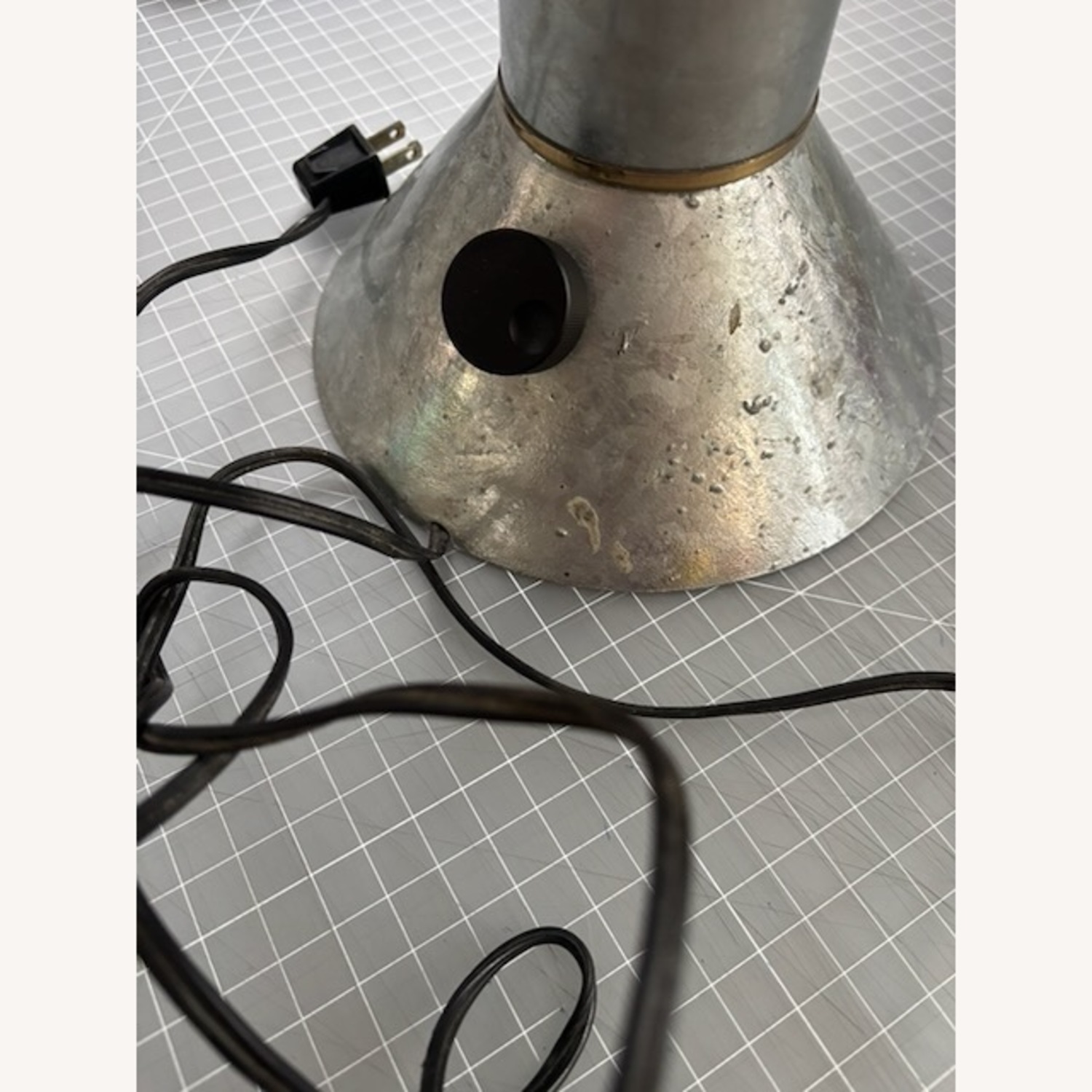 Rezek 4200 Galvanized Metal Table Lamp - image-4