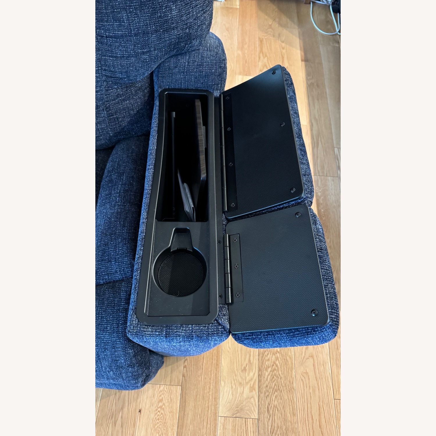 Blue Recliner - image-4