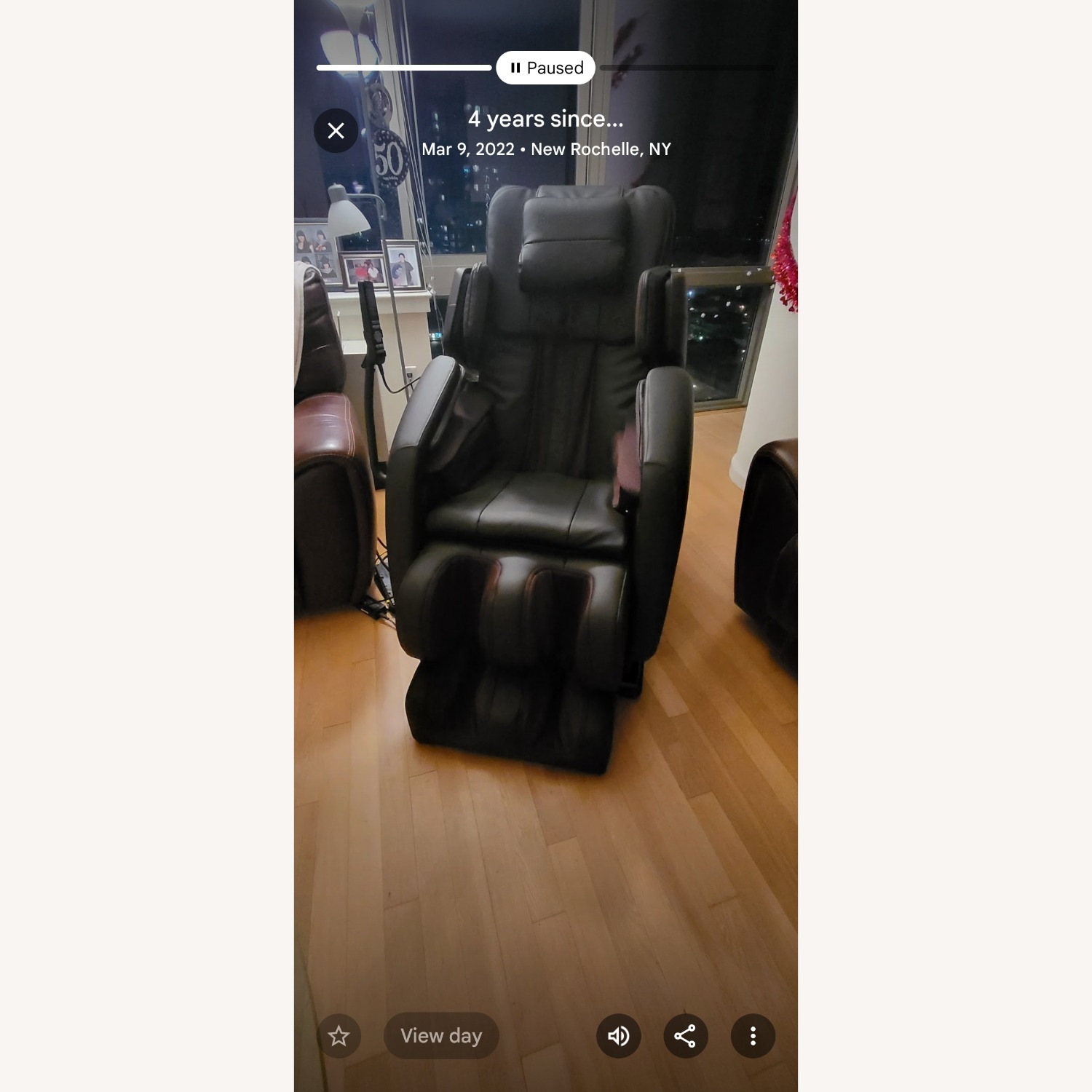 Modern Recliner - image-2