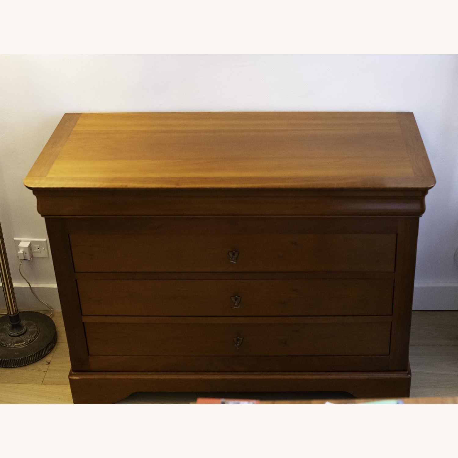 Grange Louis Philippe Cherry Wood Dresser - image-6