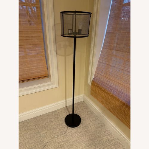 Used Modern Floor Lamp for sale on AptDeco