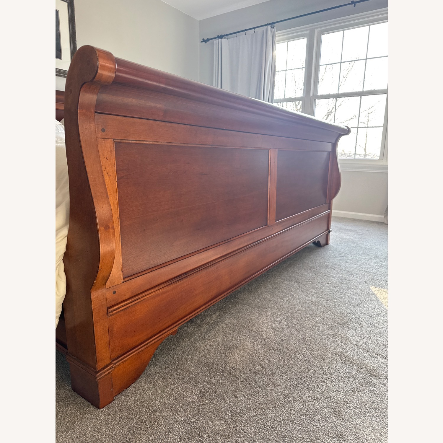 Lexington Furniture Dark Brown Wood King Bed - image-3