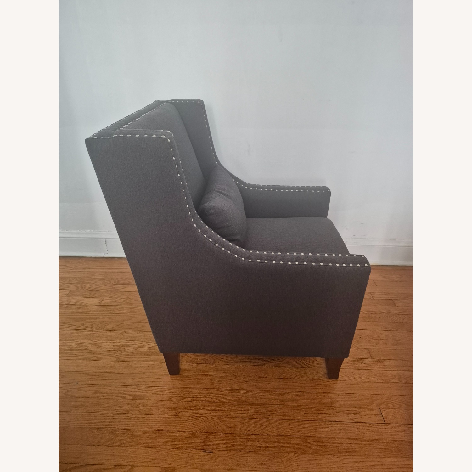 Raymour & Flanigan Welland Accent Chair - image-2