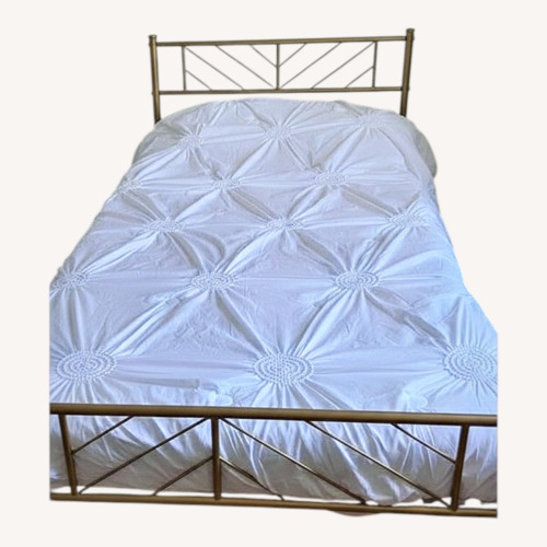 Used Wayfair Gold Metal Twin Bed for sale on AptDeco