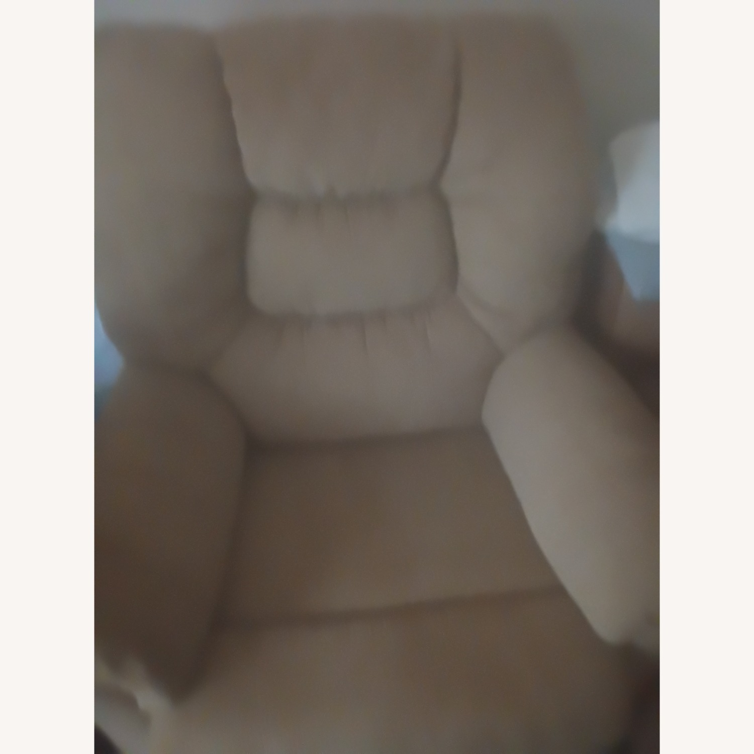 Gallery Furniture Recliner - image-1